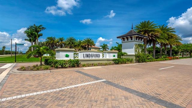 2996 Royal Gardens AVE, Fort Myers, FL 33916