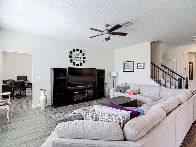 460 BRUNSWICK DRIVE, Davenport, FL 33837