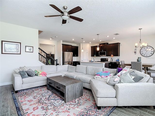 460 BRUNSWICK DRIVE, Davenport, FL 33837