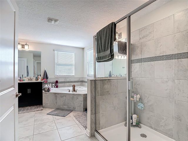 460 BRUNSWICK DRIVE, Davenport, FL 33837