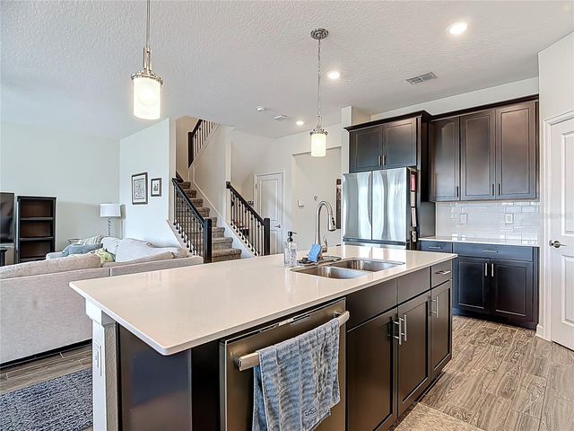 460 BRUNSWICK DRIVE, Davenport, FL 33837