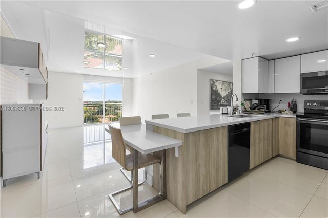 3000 Coral Way 1110, Miami, FL 33145