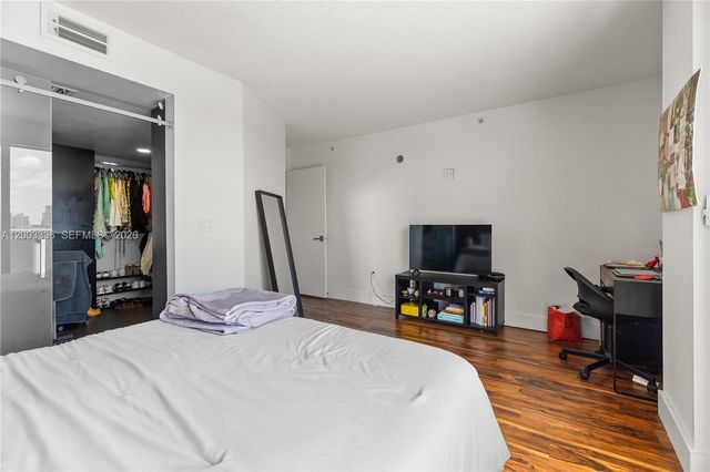 3000 Coral Way 1110, Miami, FL 33145