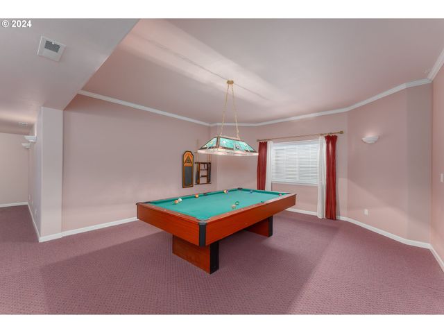 18235 DIXONVILLE Rd, Roseburg, OR 97470