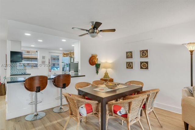233 NE 14th Ave 108, Hallandale Beach, FL 33009
