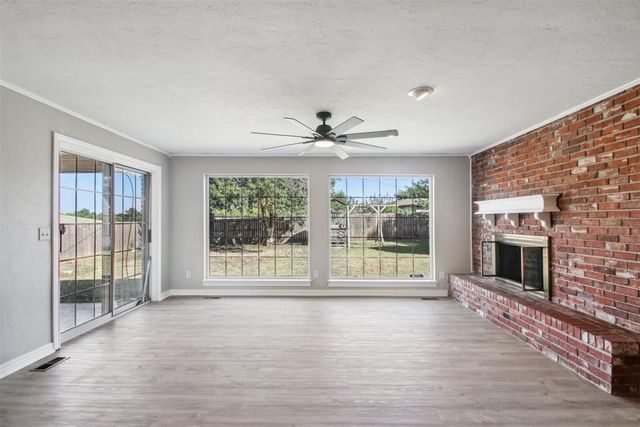 309 Sherri Lane, Yukon, OK 73099