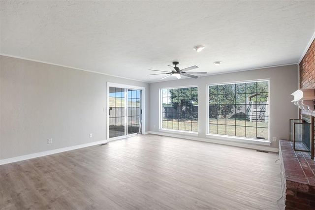 309 Sherri Lane, Yukon, OK 73099