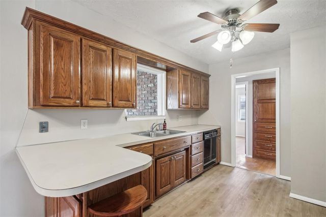 309 Sherri Lane, Yukon, OK 73099