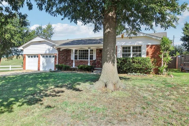 309 Sherri Lane, Yukon, OK 73099