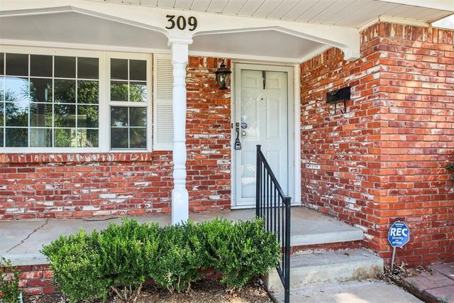 309 Sherri Lane, Yukon, OK 73099