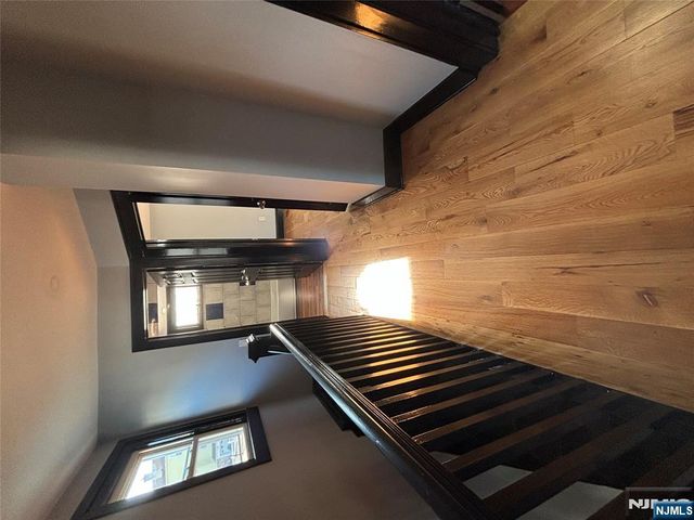 18 Park Avenue, Garfield, NJ 07026