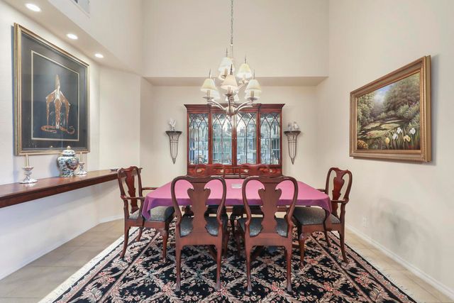 358 Red River Road, Palm Desert, CA 92211