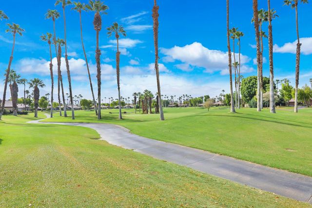 358 Red River Road, Palm Desert, CA 92211