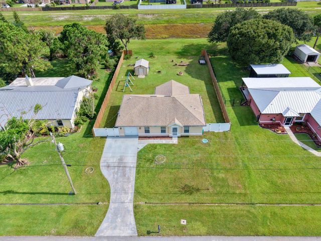 5807 NW BURRI Court, Port St. Lucie, Port St Lucie, FL 34986