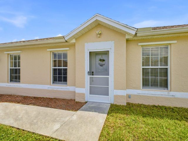 5807 NW BURRI Court, Port St. Lucie, Port St Lucie, FL 34986