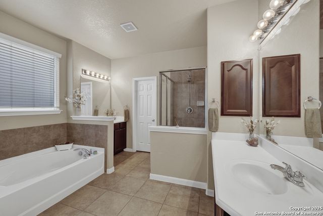 1104 Magellan, Windcrest, TX 78239