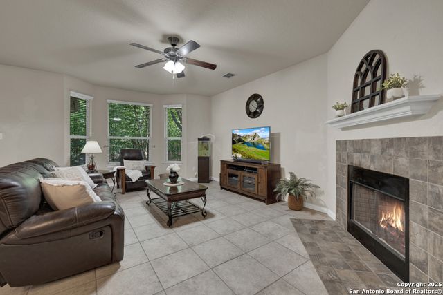 1104 Magellan, Windcrest, TX 78239