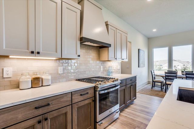 3233 N Pine Grove Cir, Wichita, KS 67205