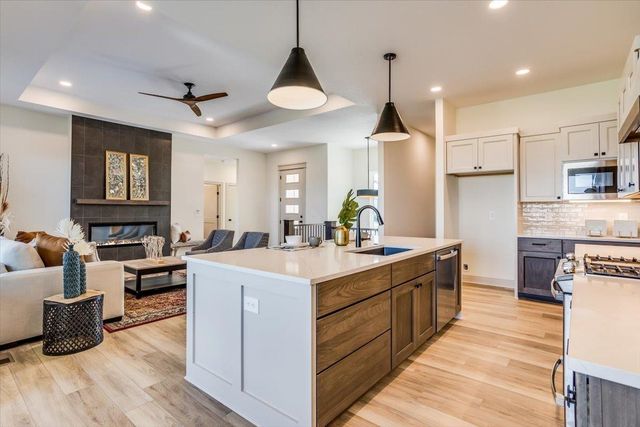 3233 N Pine Grove Cir, Wichita, KS 67205