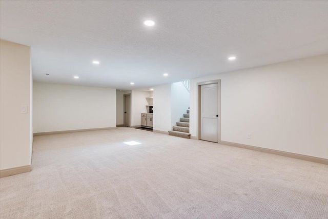 3233 N Pine Grove Cir, Wichita, KS 67205