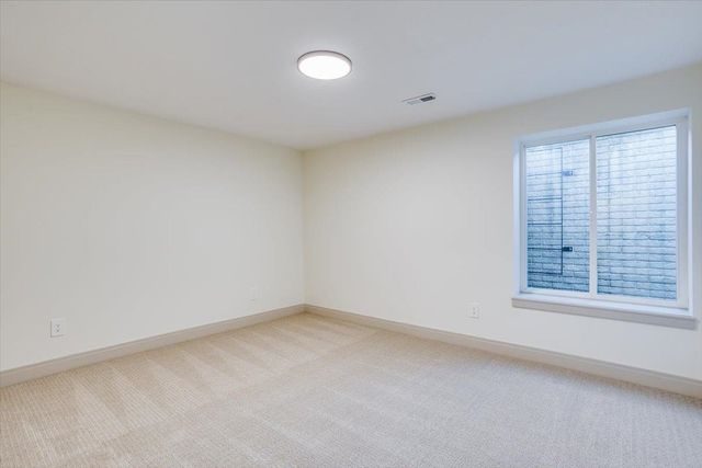 3233 N Pine Grove Cir, Wichita, KS 67205