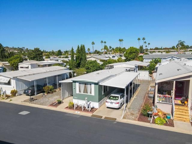 1010 E Bobier Drive 59, Vista, CA 92084