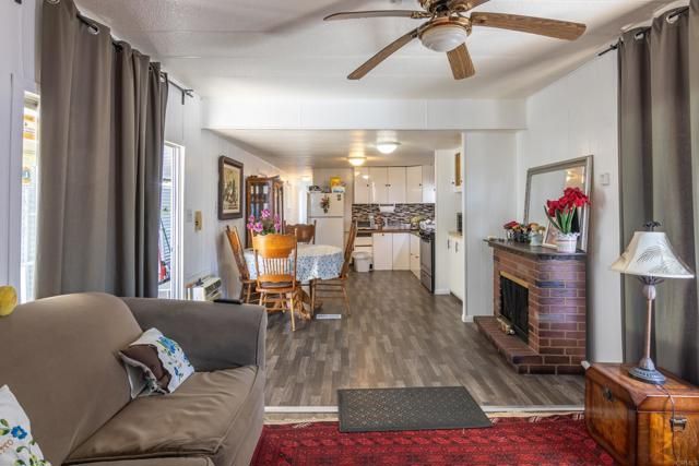 1010 E Bobier Drive 59, Vista, CA 92084