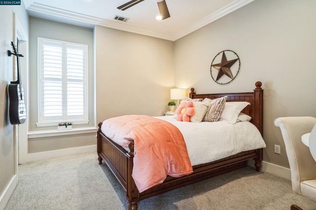 2261 Genoa St, Danville, CA 94506