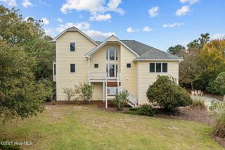 9707 Green Glen Road, Emerald Isle, NC 28594