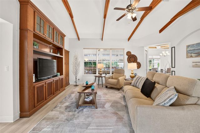 914 SE 43RD STREET, Ocala, FL 34480