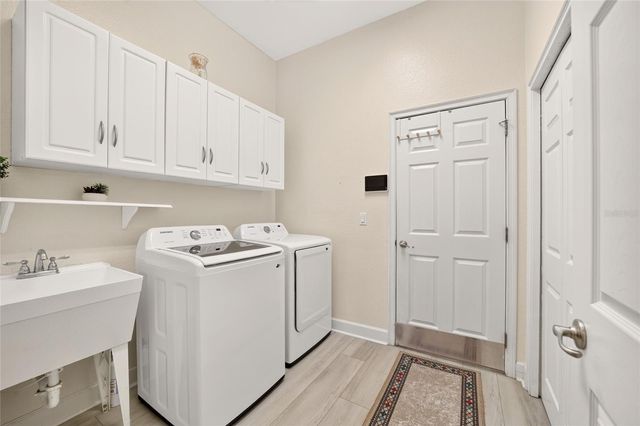 914 SE 43RD STREET, Ocala, FL 34480