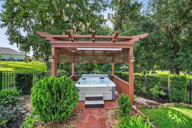 914 SE 43RD STREET, Ocala, FL 34480