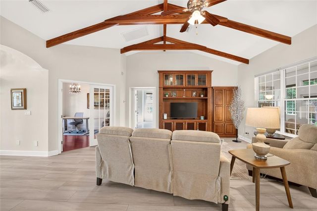 914 SE 43RD STREET, Ocala, FL 34480
