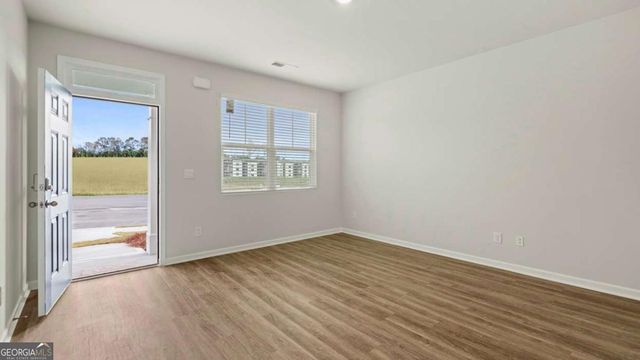 124 Holland Cove, Winder, GA 30680