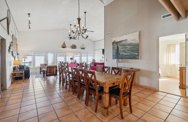 911 E Arctic Avenue, Folly Beach, SC 29439