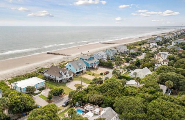 911 E Arctic Avenue, Folly Beach, SC 29439