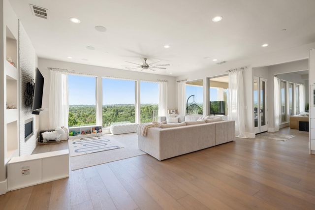 4023 Cornwall Ct, Rocklin, CA 95677