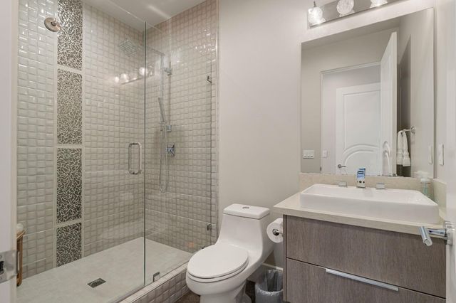 4023 Cornwall Ct, Rocklin, CA 95677