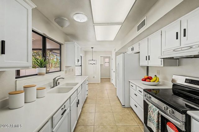 13540 W WHITEWOOD Drive, Sun City West, AZ 85375