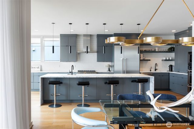 7734 Seward Park Avenue S, Seattle, WA 98118