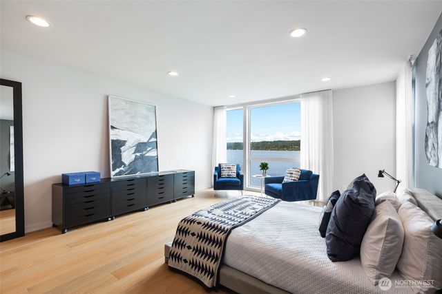 7734 Seward Park Avenue S, Seattle, WA 98118