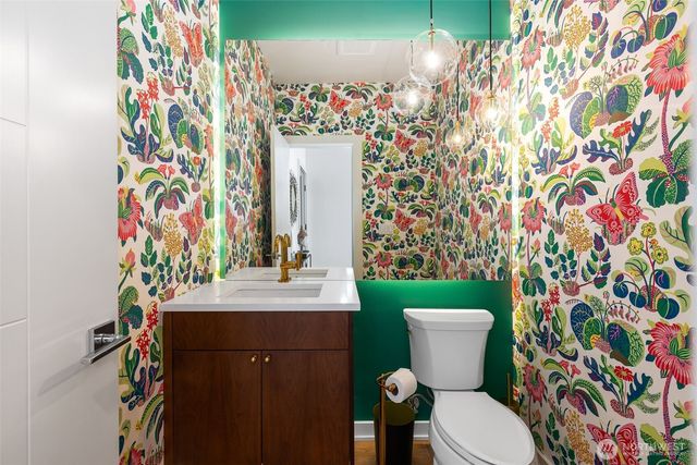 7734 Seward Park Avenue S, Seattle, WA 98118