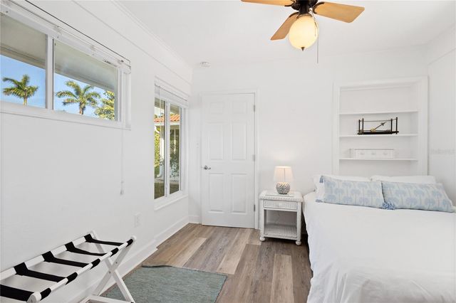 211 LOUELLA LANE, Nokomis, FL 34275