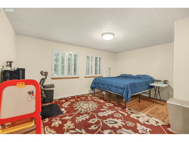 8307 N FOSS Ave, Portland, OR 97203