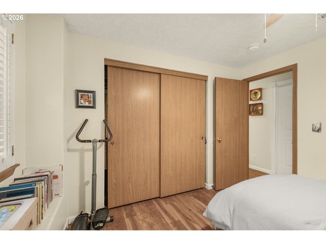 8307 N FOSS Ave, Portland, OR 97203