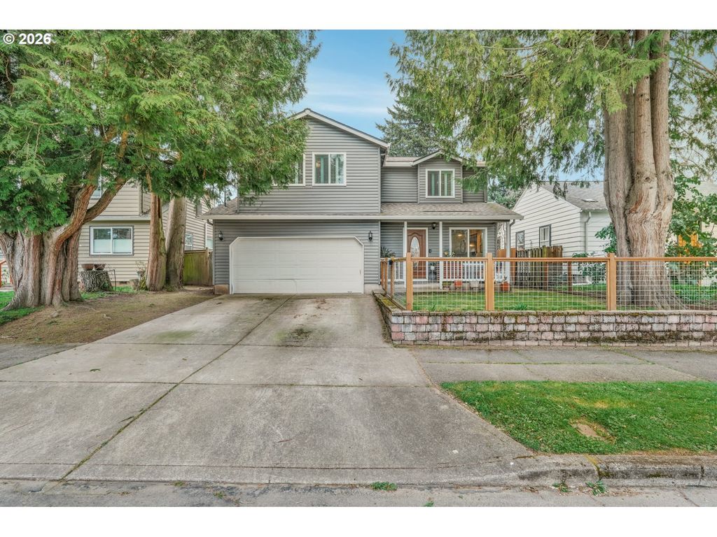 8307 N FOSS Ave, Portland, OR 97203