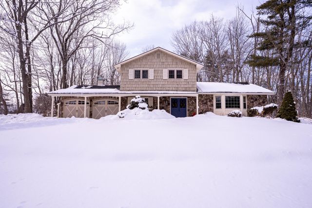 189 Gulf Road, Dover, NH 03820
