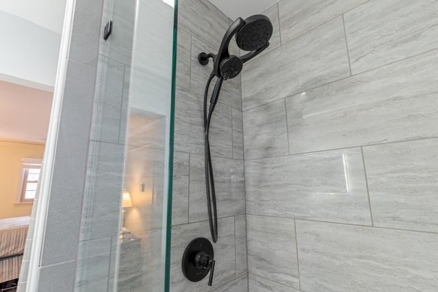 189 Gulf Road, Dover, NH 03820