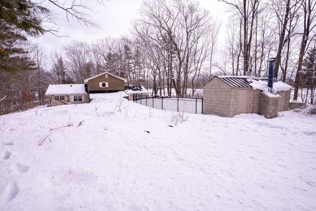 189 Gulf Road, Dover, NH 03820