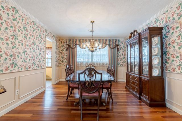 189 Gulf Road, Dover, NH 03820